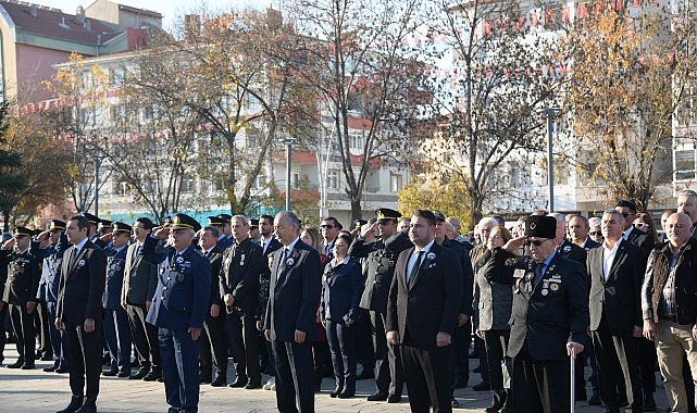 10 Kasım’da Atatürk Saygıyla Anıldı