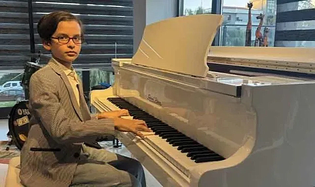 10 Yaşında Uluslararası Müzik Diploması Aldı!