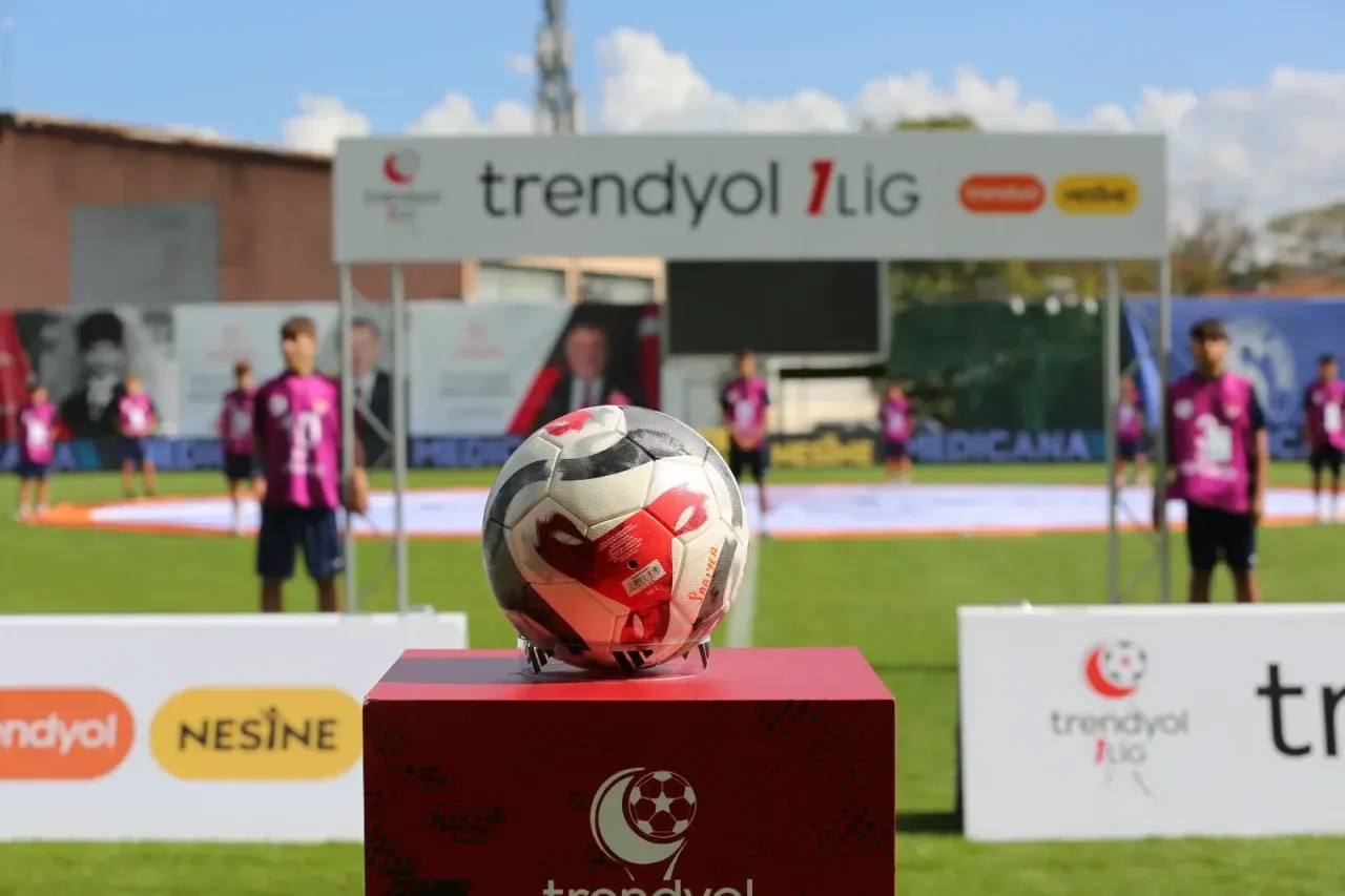 3 yılda Avrupa'dan 1. Lig'e | Adana Demirspor