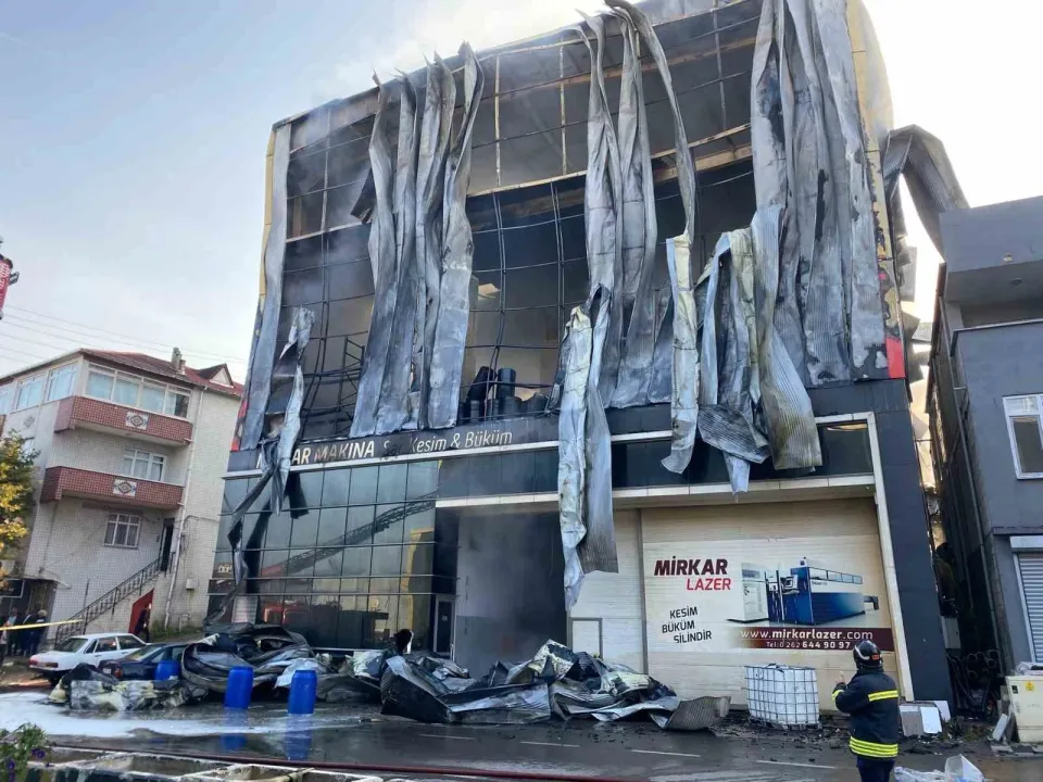 6 kişinin öldüğü patlamaya ilişkin kaçma hazırlığı yapan iş yeri sahibi yakalandı!