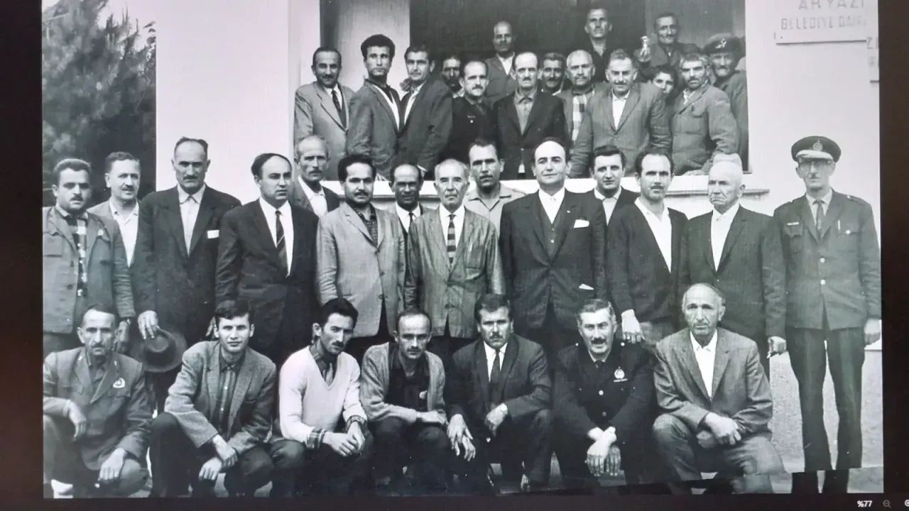 60 LI YILLARIN NOSTALJİ YAZILARI-114- BELEDİYE ÇALIŞANLARI