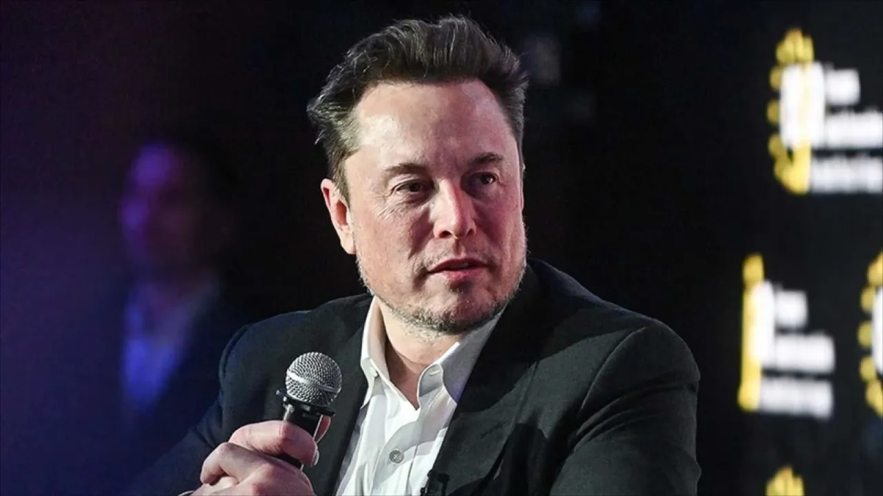 ABD'li milyarder Musk: Yapay zeka ve insansı robotlar yoksulluğu ortadan kaldıracak
