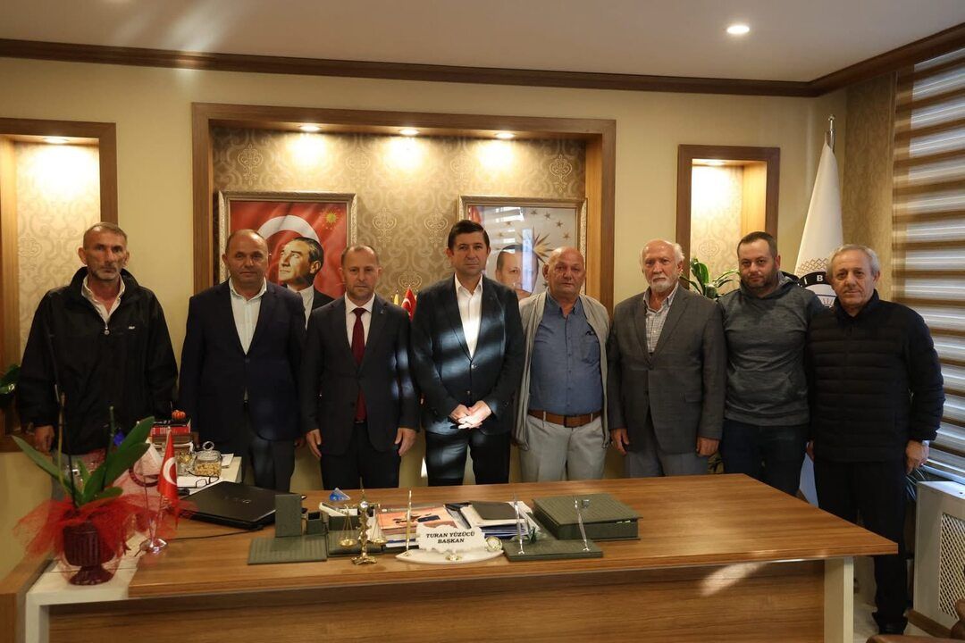 AK Parti İlçe Başkanı vatandaşa kafa atmıştı: Olayın tarafları barıştı