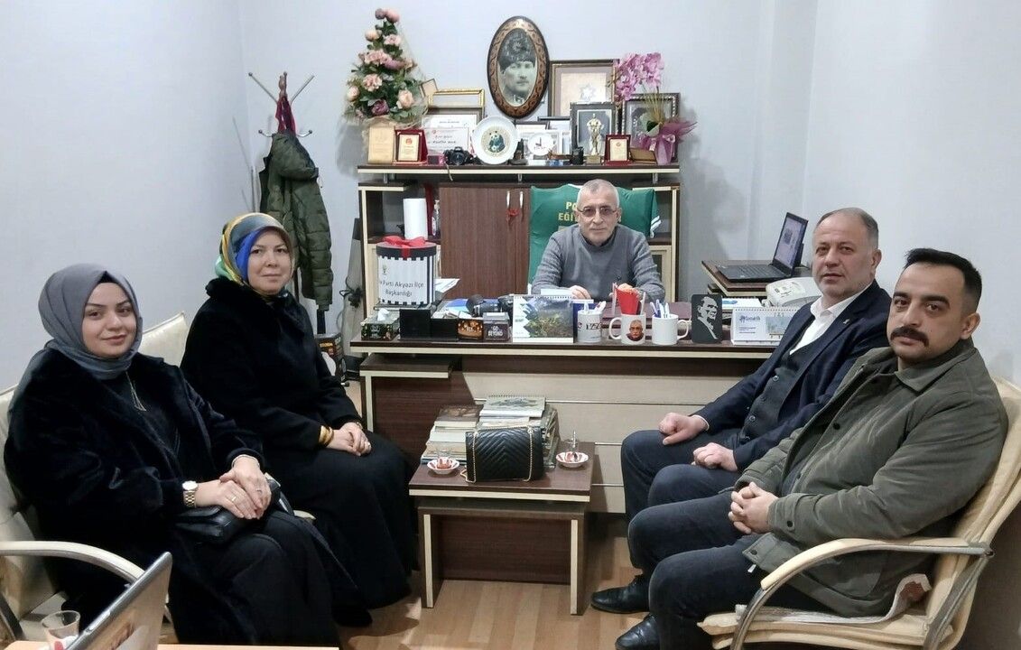 Ak Partiden sitemize 10 Ocak kutlaması