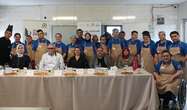 Akademide kusursuz rekabet