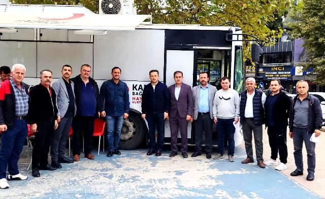 Akyazı Büyük Birlik Partisi’nden Kızılay’a Kan bağışı