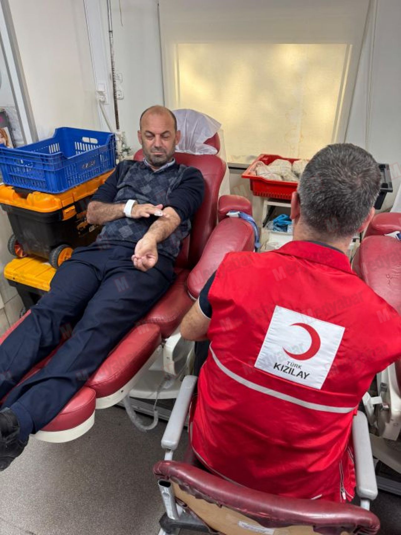 Akyazı Cumhur İttifakı'ndan 54 ünite kan bağışı