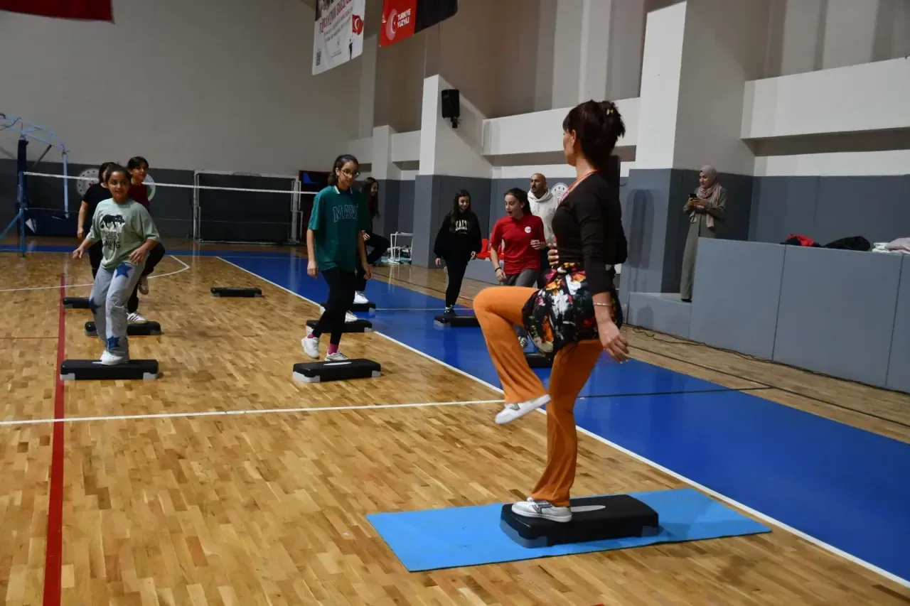 Akyazı’da Amatör Spor Haftası coşkuyla kutlandı