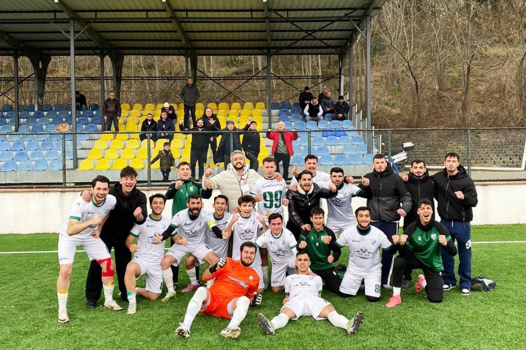 Alaağaç Spor, lideri koltuğundan etti: 4-2