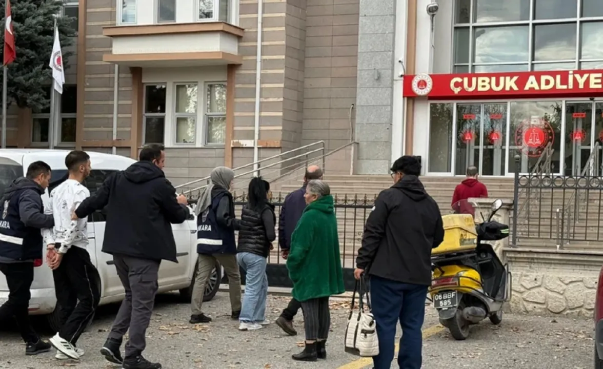 Ankara'da karı-koca, uyuşturucu ticaretinden tutuklandı