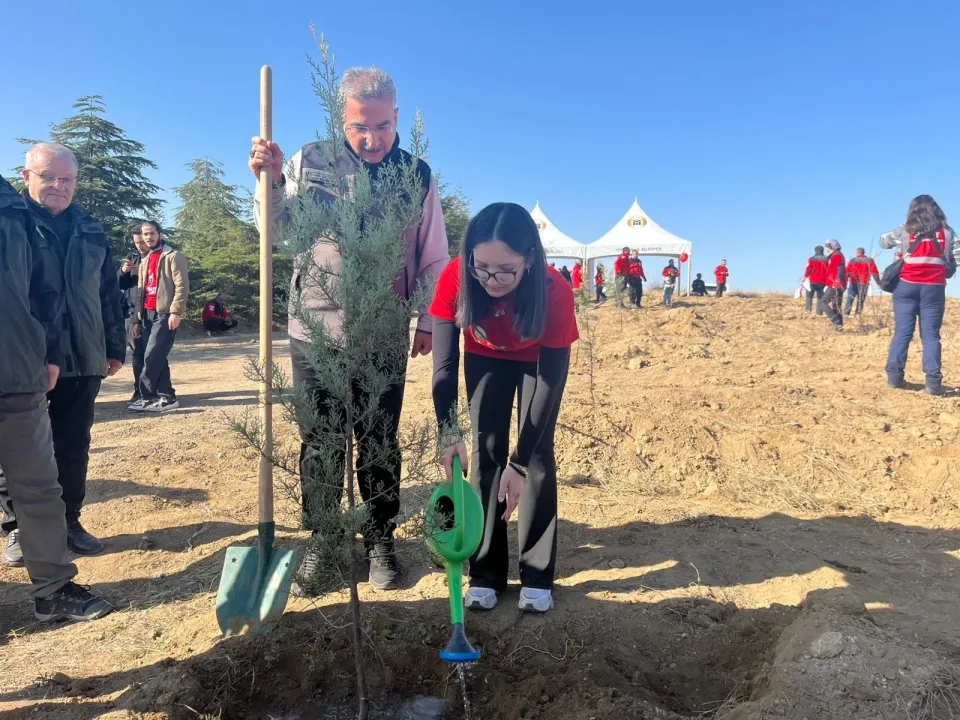 Ankara'da orman şehidi Onarıcı ve Arslan için hatıra ormanı