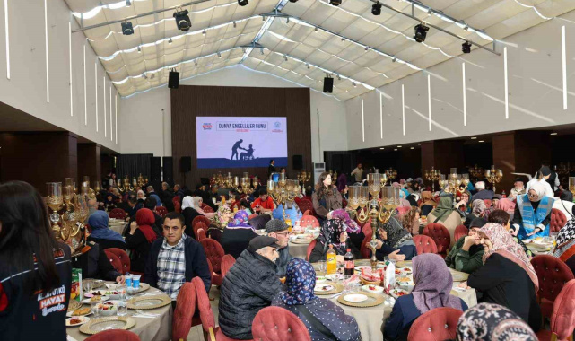 Arnavutköy'de 3 Aralık Dünya Engelliler Günü nedeniyle bir dizi etkinlik düzenlendi