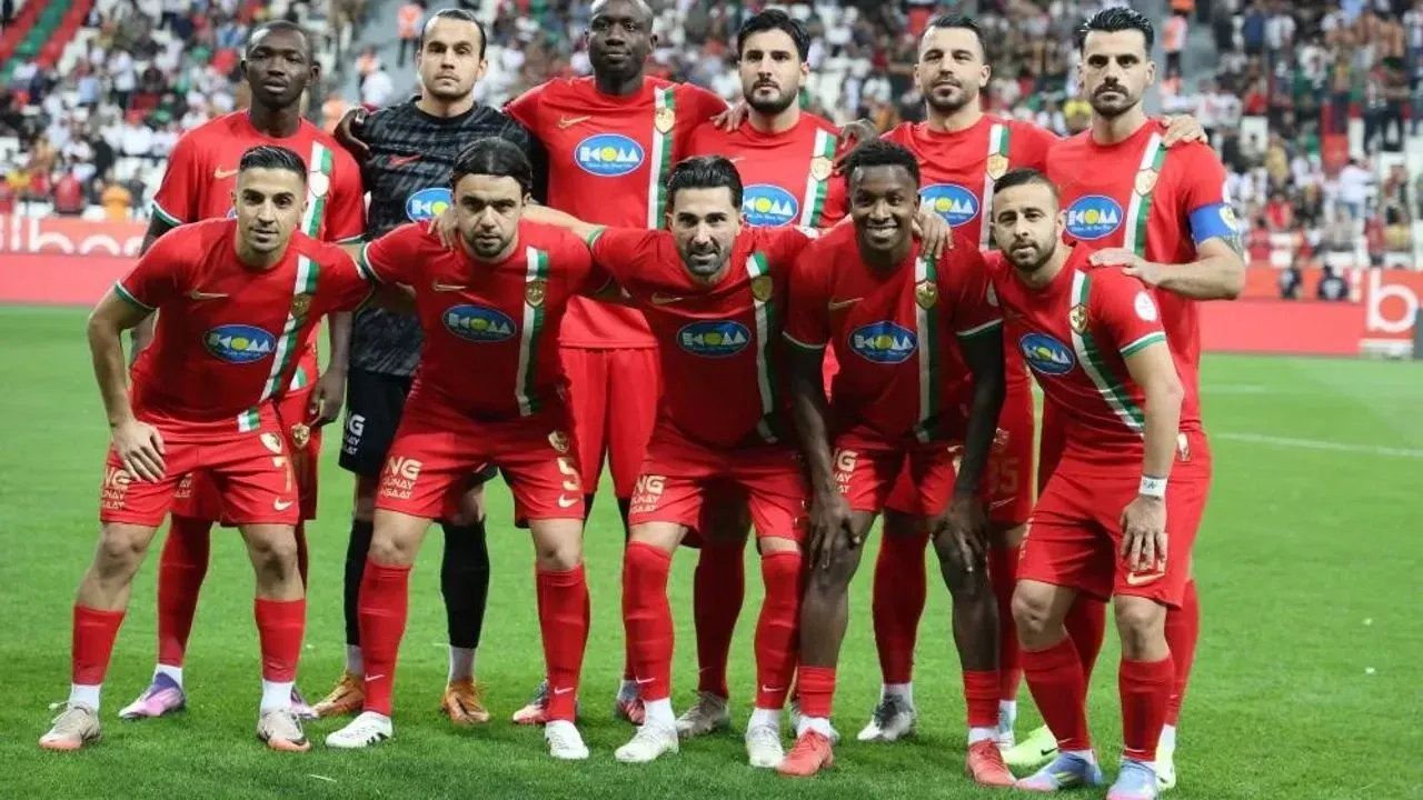 Bahis soruşturmasında ceza alan futbolcuları için Amed FK'dan açıklama geldi!