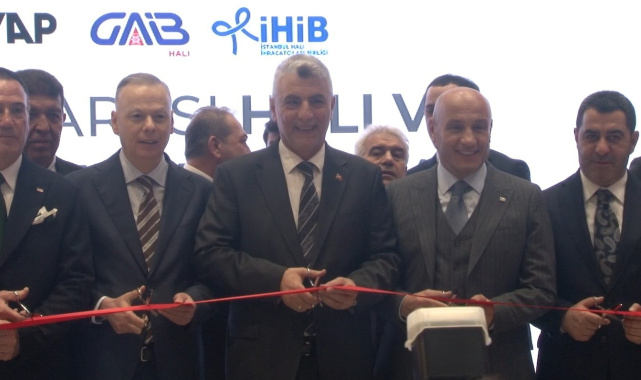 Bakan Bolat: "Türkiye artık 400 milyar dolar ihracatı olan ülkeler ligine yükseldi"