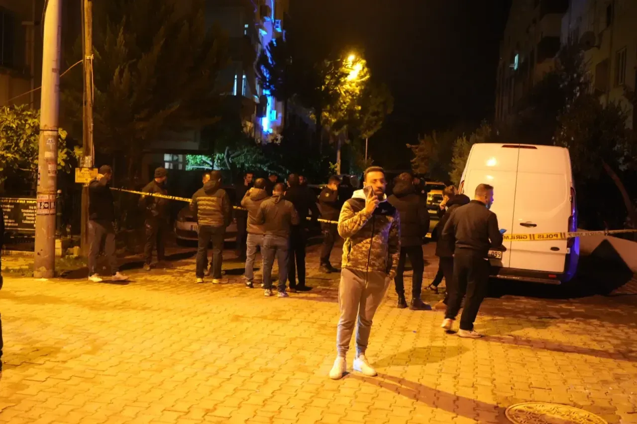 Balıkesir’de evinde silahla vurulmuş erkek cesedi bulundu