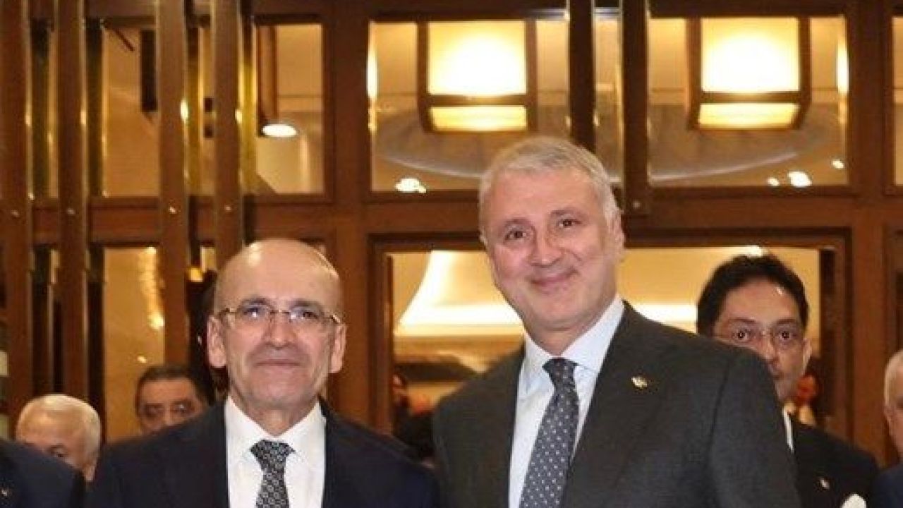 Başkan Altuğ, Sakarya iş dünyasının beklentilerini Bakan Şimşek'e iletti