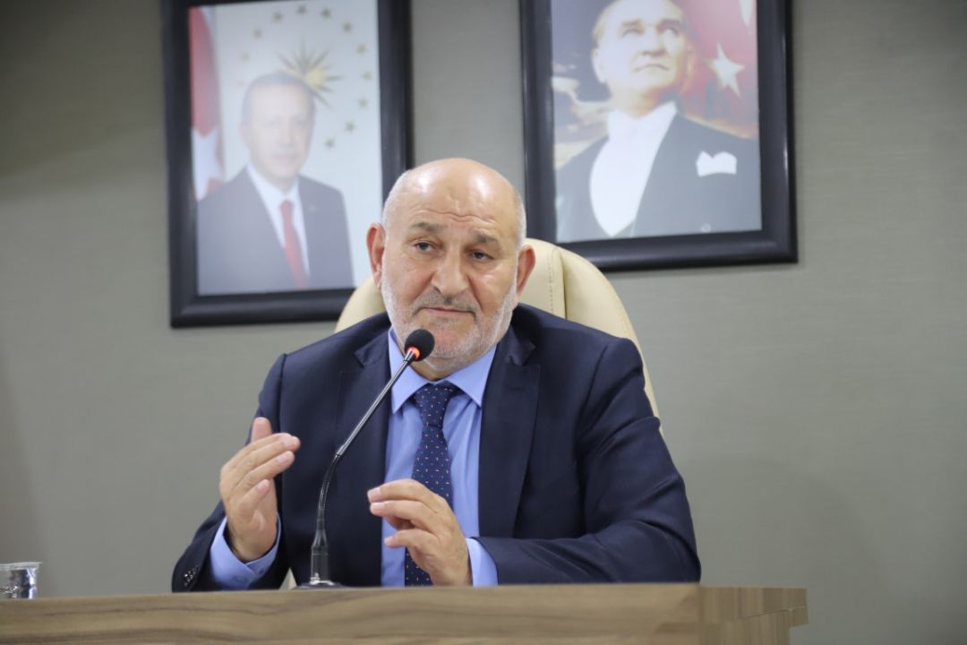 Başkan Püsküllü: Hendek’in hakkını uzlaşıyla savunacağız