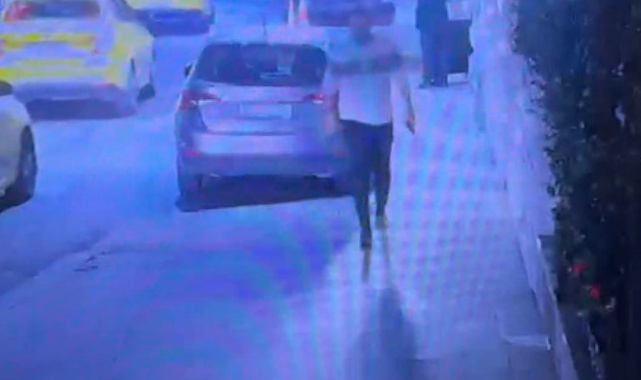 Beyoğlu'nda bir şahıs rastgele havaya ateş etmeye başladı