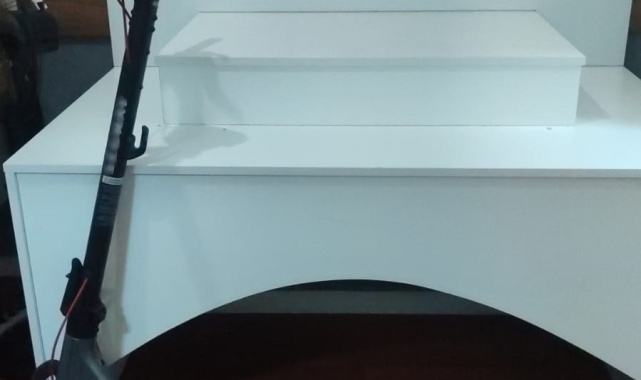 Beyoğlu'nda scooter hırsızlığı kamerada: 2 gözaltı