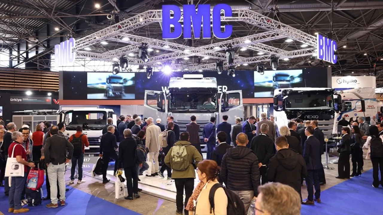 BMC'nin yeni kamyonları ilk kez vitrine çıktı