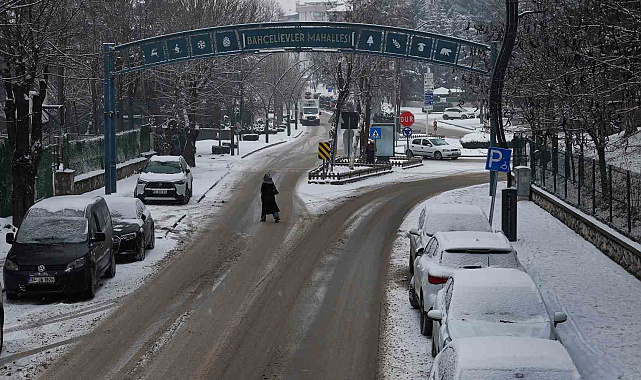 Bolu'da kar yağışı sürüyor: Kış güzelliği havadan görüntülendi