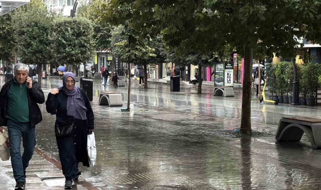 Bolu'da yağmur etkili oldu