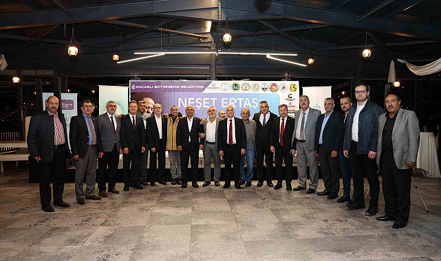 "Bozkırın Tezenesi" ölümün 13. yılında türkülerle anıldı