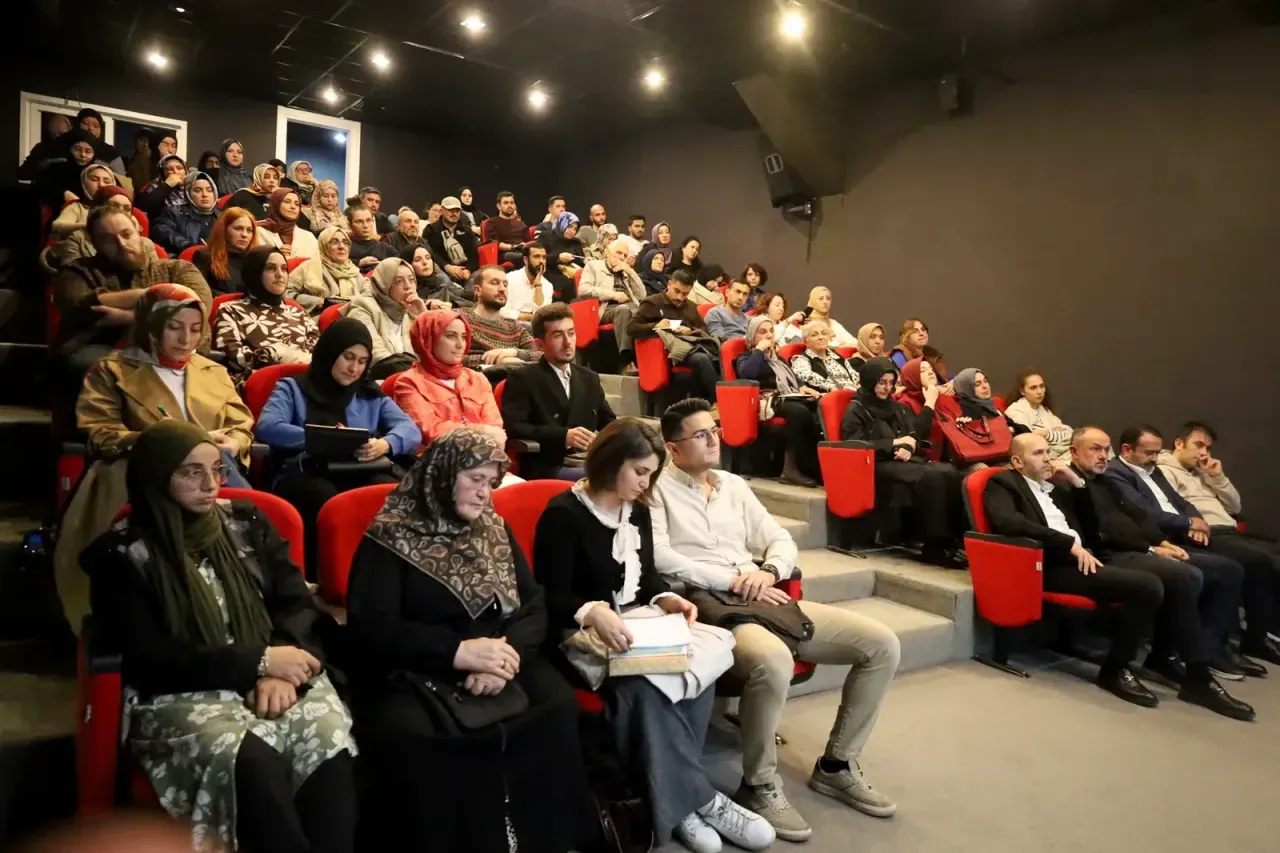Büyükşehir Akademi'de ilk ders "Mesnevi Okumaları"