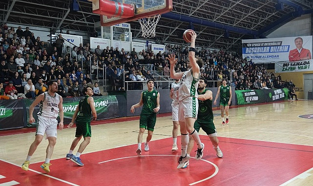 Büyükşehir Basketbol Evinde Şov Yaptı: 7’de 7, 90-76