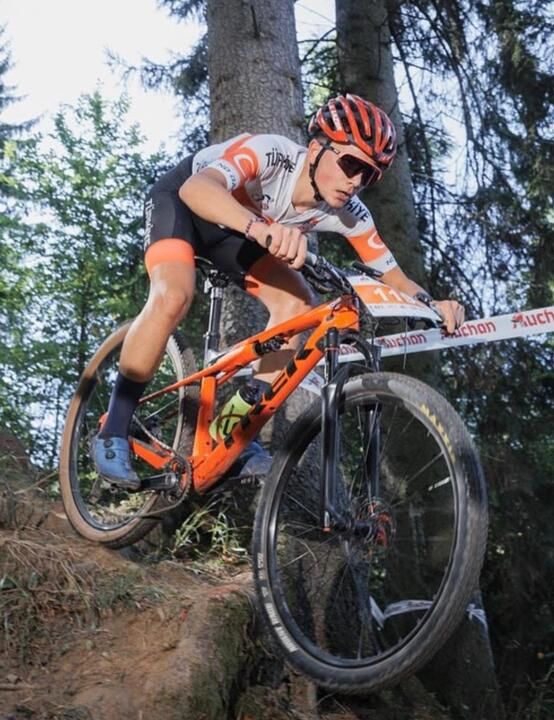 Büyükşehir Bisiklet Takımı’nda yeni sezon, yeni hedefler