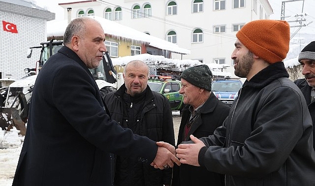 Canik'te Karla Etkin Mücadele: Solüsyon ve Tuzlama Çalışmaları Son Hız