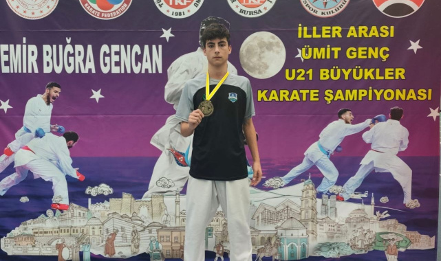 Çayırovalı karateciler, Bursa'dan 3 madalyayla döndü