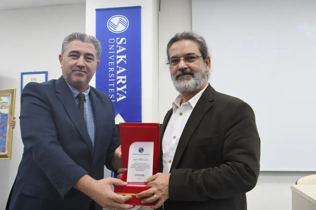 CERN'den SAÜ'ye: Fen Fakültesi açılış dersi