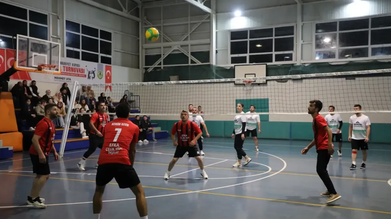 Cumhuriyet'in kuruluşuna özel voleybol turnuvası!