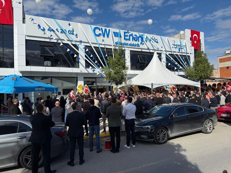 CW Enerji Plus Sakarya Bayisi hizmete açıldı