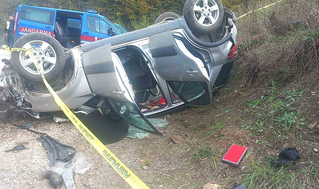 D-140'da şarampole uçan araç anne ve oğluna mezar oldu