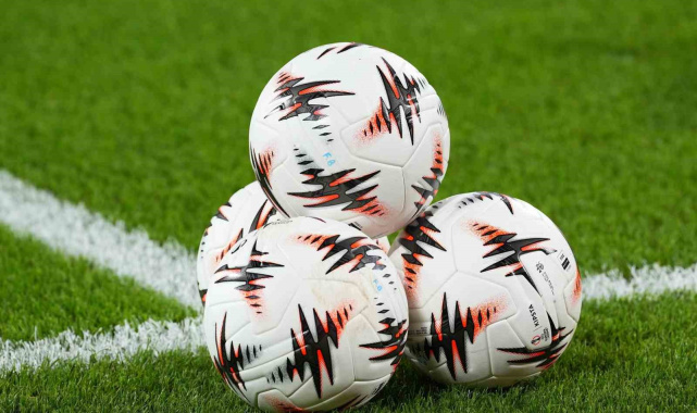 Domenico Tedesco'dan Stuttgart karşısında 4 değişiklik