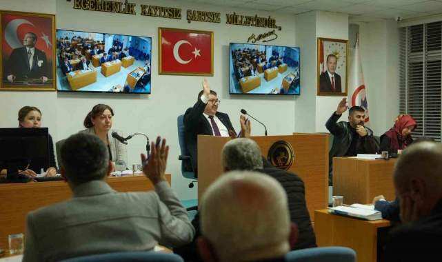 Düzce Belediye Meclisi 2025'in son toplantısını yaptı