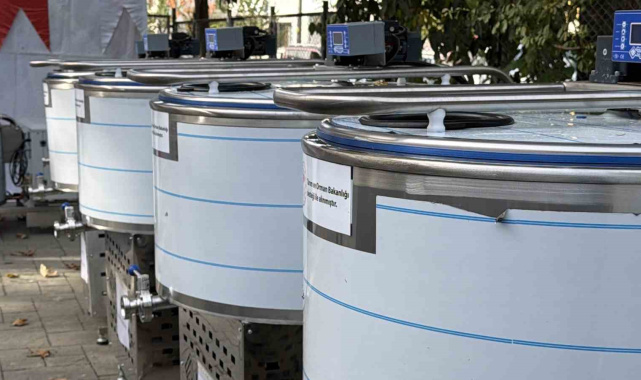 Düzce'de süt üreticilerine yüzde 100 hibe ile süt soğutma tankı desteği