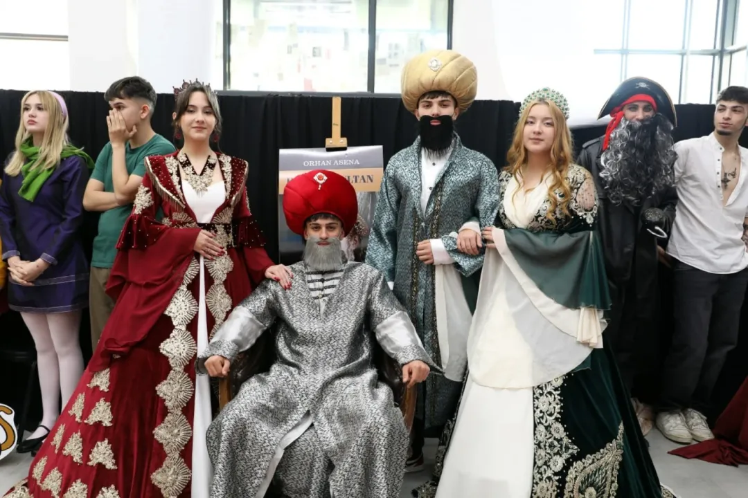 Edebiyatın unutulmaz karakterleri öğrencilerin etkinliğinde yeniden hayat buldu