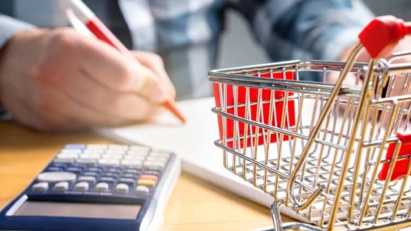 Ekimde vatandaşın enflasyon beklentisi yükselirken reel sektör için geriledi.