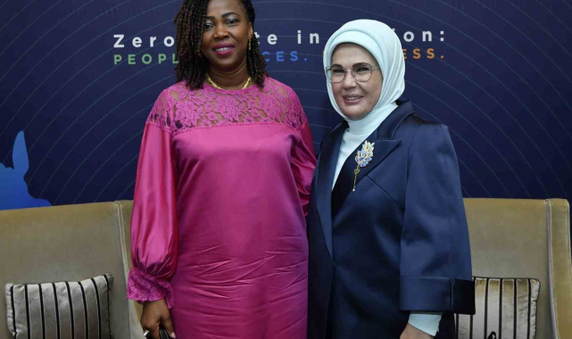 Emine Erdoğan, Sierra Leone Cumhurbaşkanı'nın eşi Fatima Maada Bio ile görüştü
