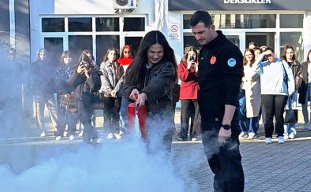 Fakülteye Yangın Bilgilendirmesi
