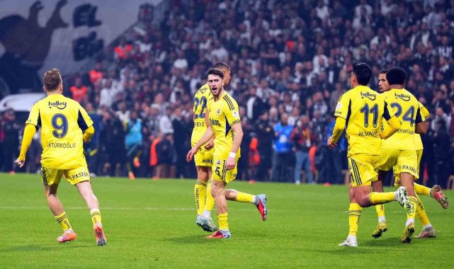 Fenerbahçe, galibiyet serisini derbide de sürdürdü