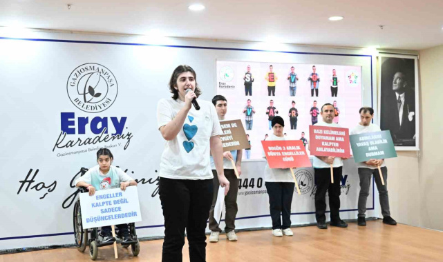 Gaziosmanpaşa'da engelli öğrenciler ve aileleri kahvaltıda buluştu