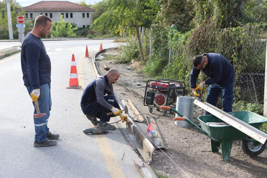 Hanlı girişinde kaldırım çalışmaları başladı