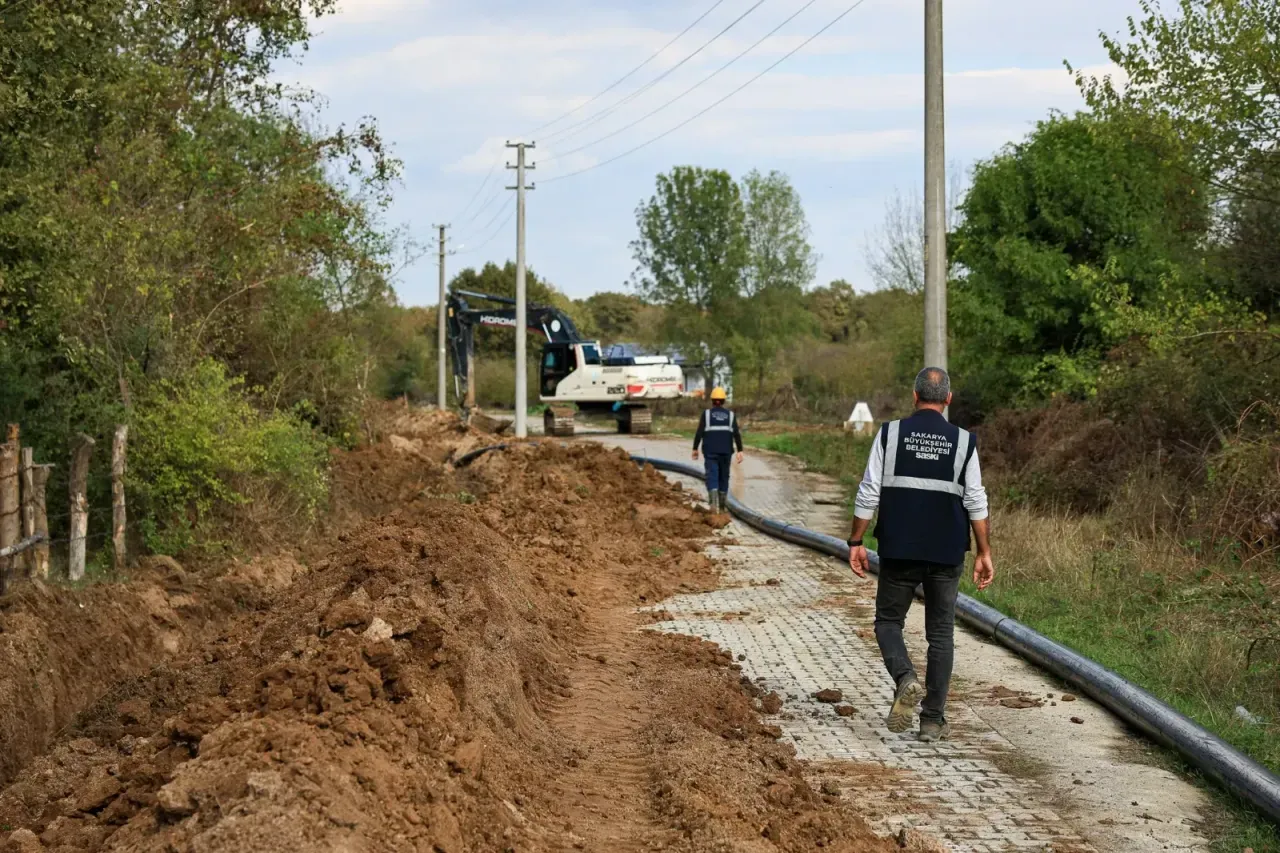 Hendek'in su sorunu yaz boyu gündem olmuştu! Yeni içme suyu hattı geliyor
