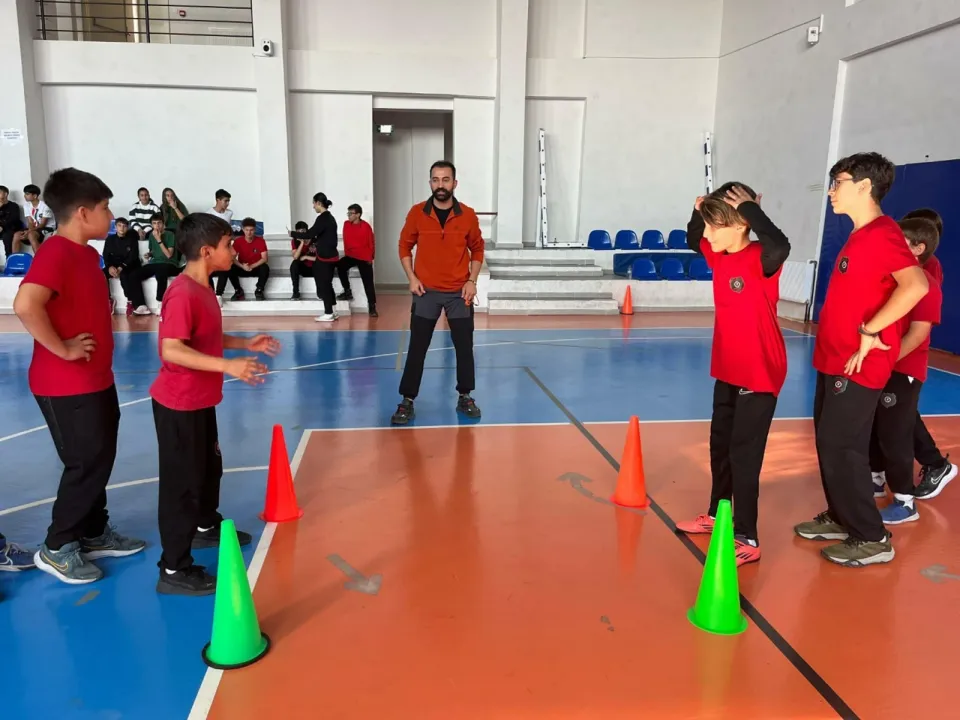 İlk spor ortaokulunda geleceğin sporcuları yetişiyor