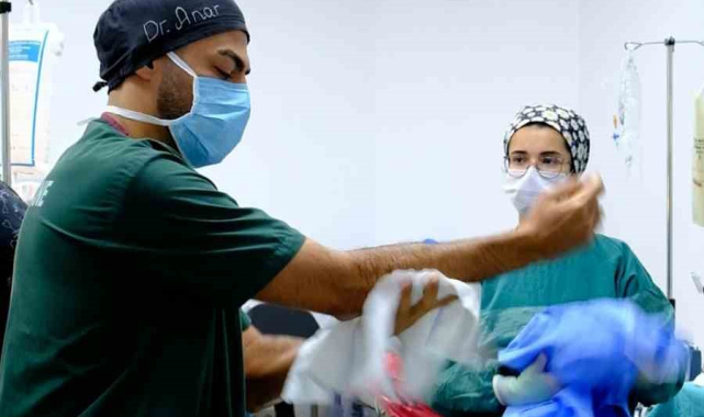 İngiltere'den Türkiye'ye gelen hasta tüp tıkanıklığından kurtuldu, hamile kaldı