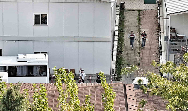 İrem Derici nişan gününde Adli Tıp Kurumu'nda böyle görüntülendi